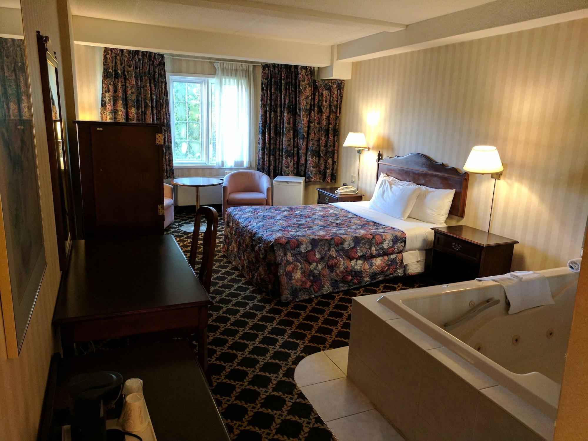 Travelodge By Wyndham Niagara Falls Lundys Lane Extérieur photo