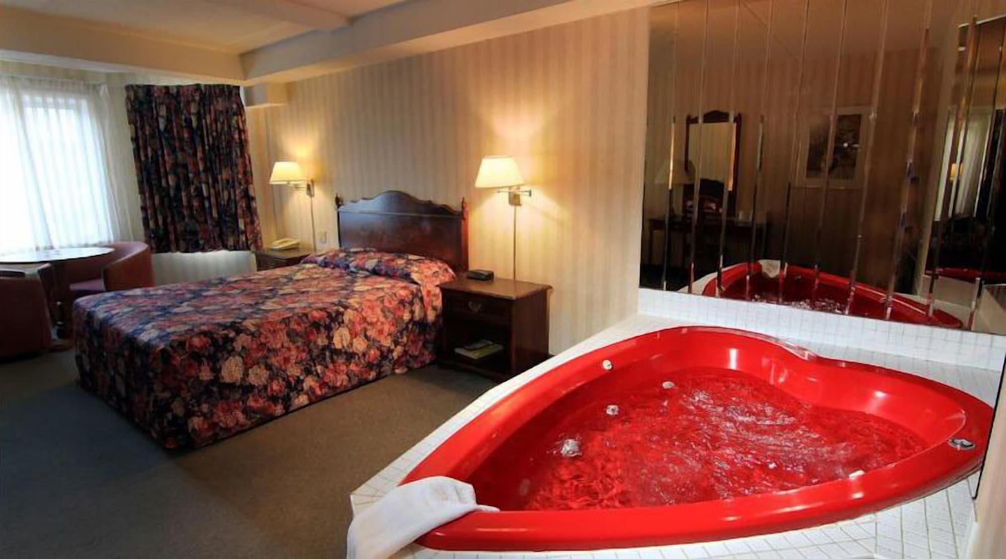 Travelodge By Wyndham Niagara Falls Lundys Lane Extérieur photo