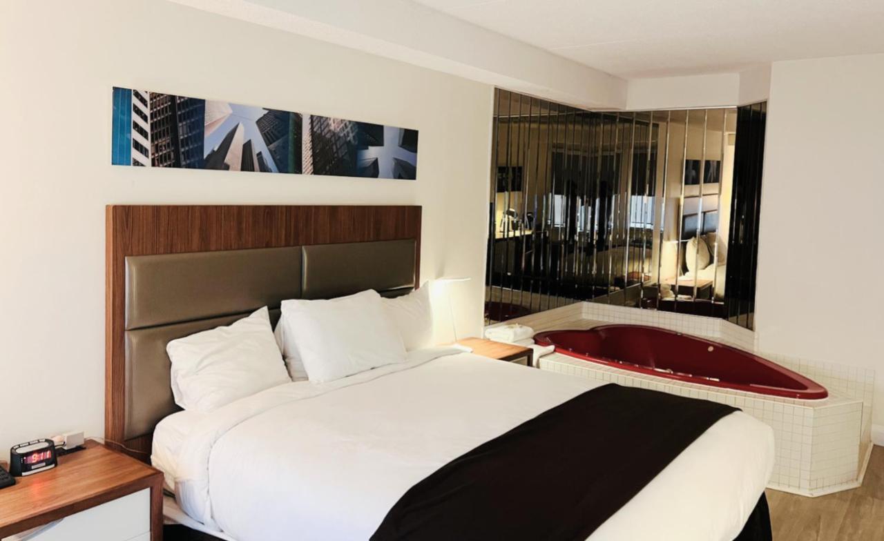 Travelodge By Wyndham Niagara Falls Lundys Lane Extérieur photo